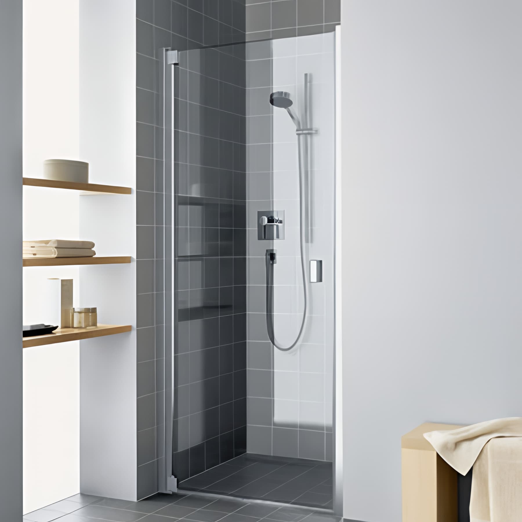Paroi de douche pivotante largeur 75cm hauteur 200 cm profilé argent poli verre clair
