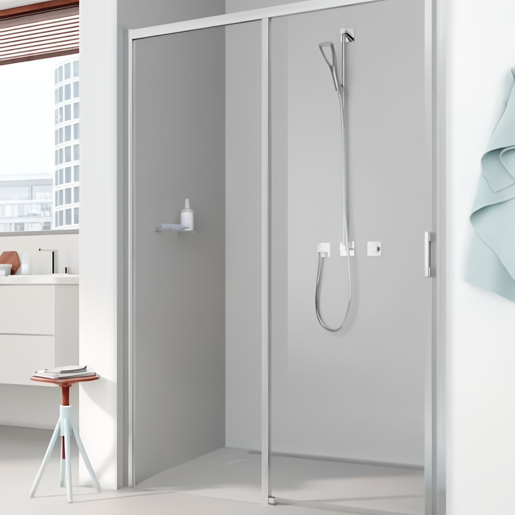 Paroi de douche coulissante largeur 180 cm hauteur 200 cm profilé argent poli verre clair clean