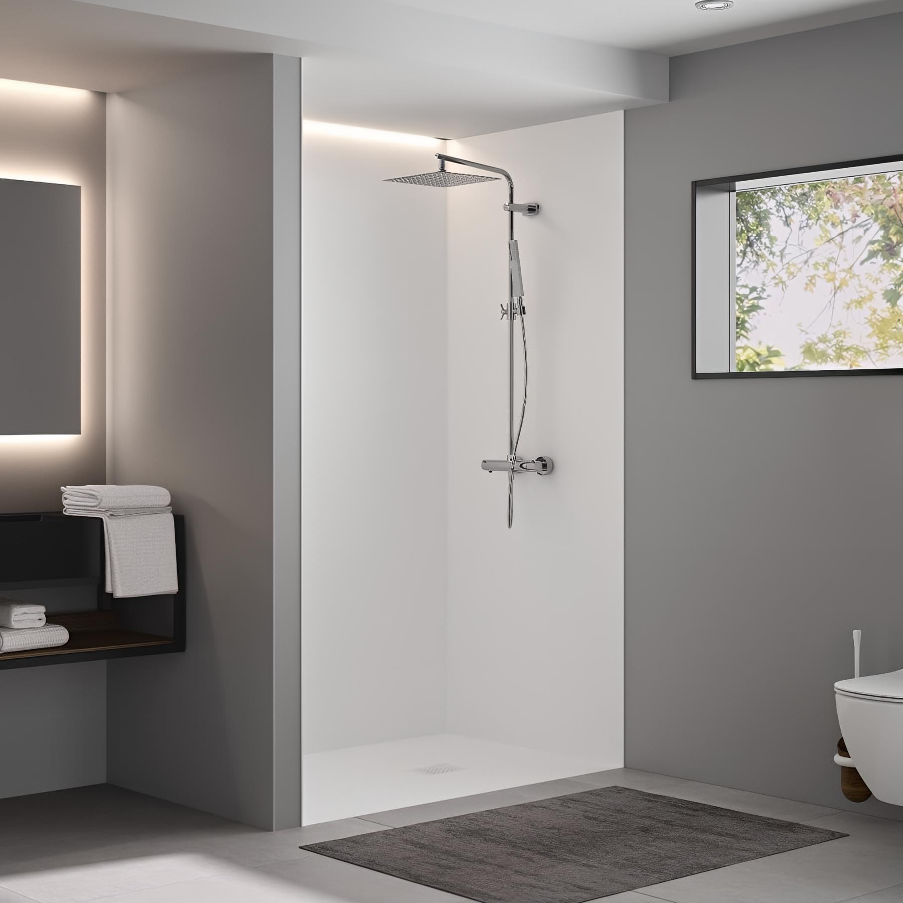 Panneau mural salle de bain hydrofuge multicouche PVC/ALU/PVC KINEDO Kinéwall Design épaisseur 3 mm 125x202 blanc satiné